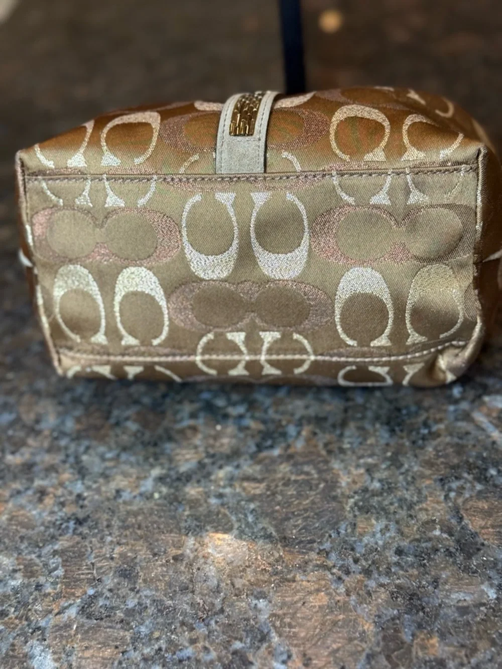 Coach shoulder bag
